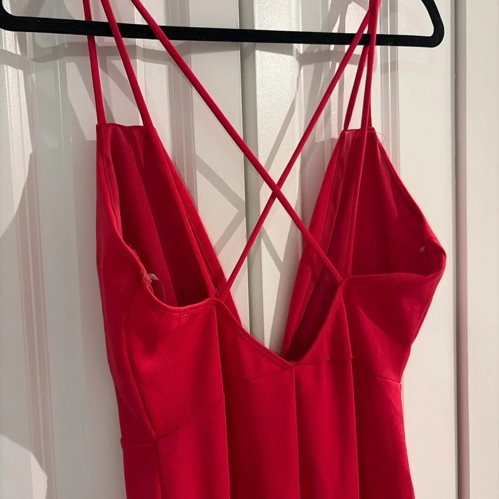 Fashion Nova striking scarlet